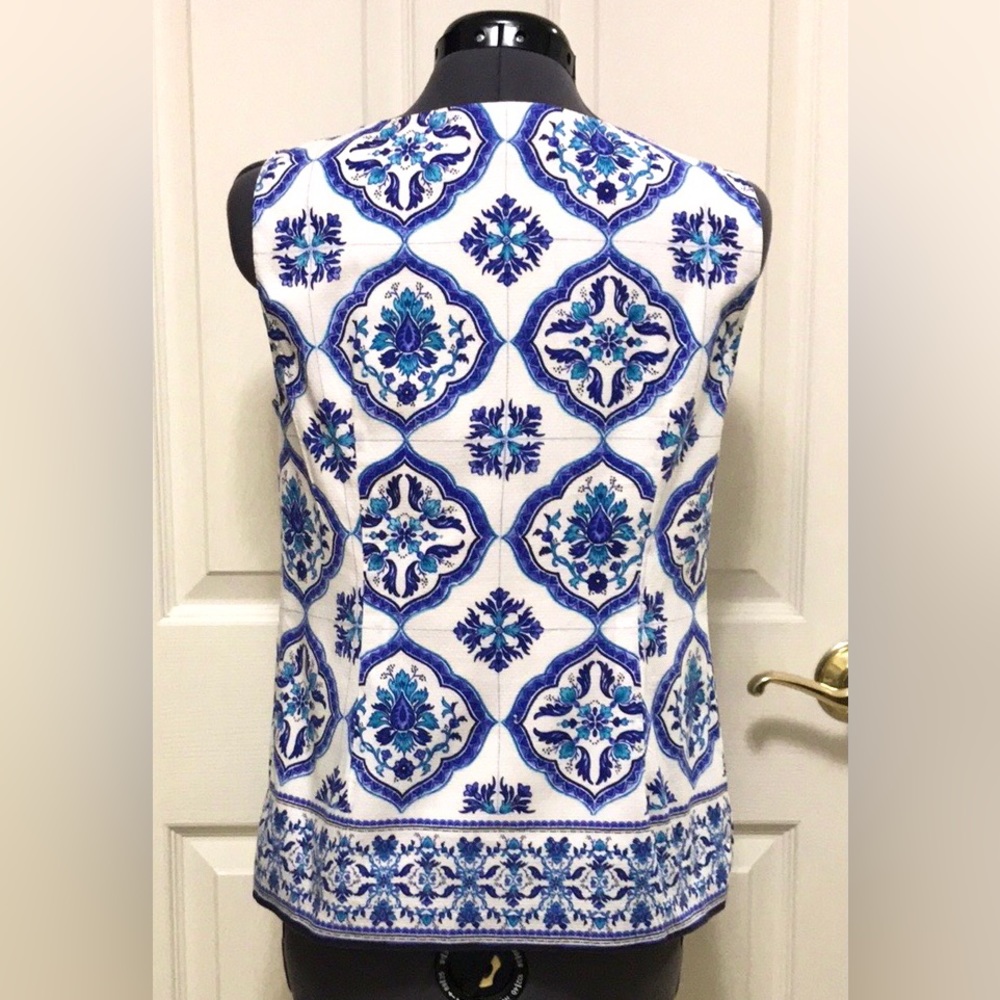 Talbots Medallion Print Shell Top - image 8